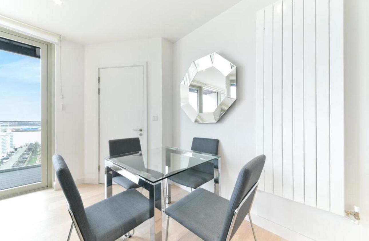Riverside Suites And Apartments Лондон Екстериор снимка